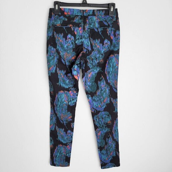 HP! NWT Marchesa Voyage Peacock Feather Print Boho Ankle Cropped Skinny Jeans - Picture 8 of 13